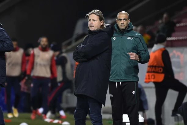 MIDTJILAND DOŠAO PO POBEDU: Trener Danaca opasno PRETI Zvezdi!