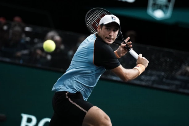 DUCI KAO OD BEDE! Gojo do gole kože ogulio Lajovića i doneo Hrvatima prednost - Novak sada vadi kestenje iz vatre!