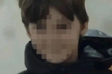 DETALJI POTRAGE ZA DEČAKOM IZ BEOGRADA! Rekao vozaču autobusa da se uplašio nepoznatog čoveka i da je zato ušao, ubrzo je stigla policija