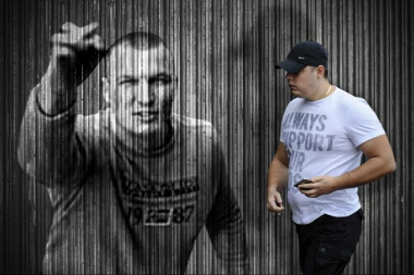 NISMO MI NEKE GOSPOĐE, MI SMO VOJSKA: Surovi Velja Nevolja je plakao kao kiša na sahrani Saleta Mutavog