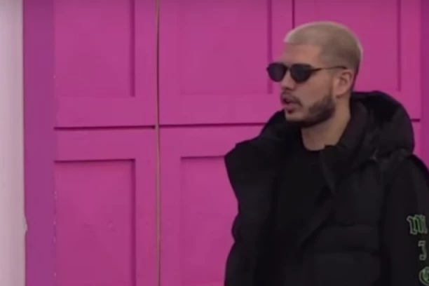 DEJAN VIDEO DA JE DAVID POSLAO PAPIRE ZA RAZVOD BRAKA: Njegova rekacija IZENANADILA SVE, a onda priznao da li je spreman da oprosti PORODICI! (VIDEO)