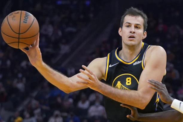 SRBI TRIJUMFOVALI: Solidni Bjelica i bledi Pokuševski u pobedama svojih ekipa! (VIDEO)