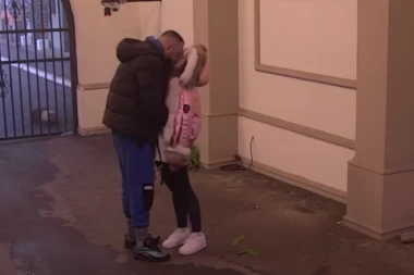 NE MOŽE DA MU ODOLI! Filip Car ZGRABIO Dalilu i počeo da je ljubi: PALO POMIRENJE! (VIDEO)