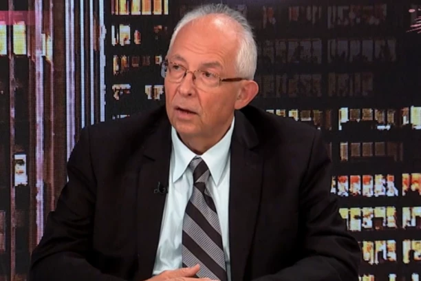 CELODNEVNE KOVID PROPUSNICE TOKOM PRAZNIKA: Doktor Kon o sudaru gripa i korone i o predstojećim merama