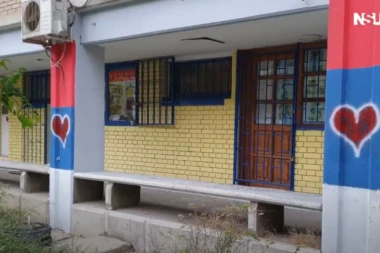 TROBOJKAMA DODATO SRCE: Na Limanu osvanule NOVE ZASTAVE! (VIDEO)