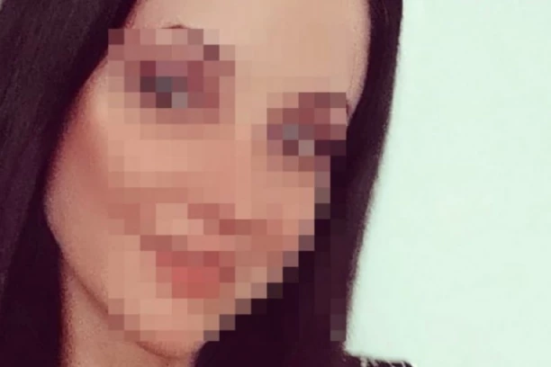 POGINULA NA LICU MESTA: Ovo je učiteljica čiji automobil je NADROGIRANI vozač udario kod Kaća! (FOTO)