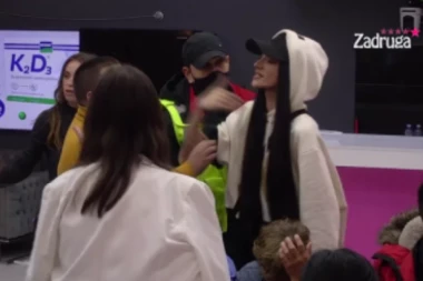NOVA SVAĐA U ZADURZI: Bane ispolivao Marijanu Zonjić. Tara kao oparena skočila na Krleta, OBEZBEĐENJE ULETELO U Belu kuću! (VIDEO)