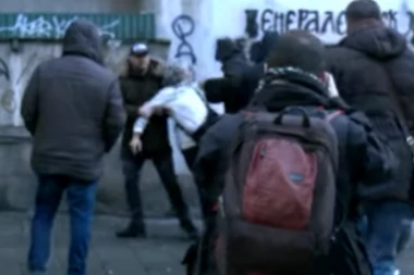 OSUĐENA AIDA ĆOROVIĆ: Jajima gađala mural generala ratka Mladića - evo koliko će morati da PLATI!