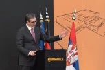 PREDSEDNIK VUČIĆ O HAOSU NA VRAČARU: Između skupova podrške i uništavanja murala, JA BIRAM GRADNJU FABRIKA!