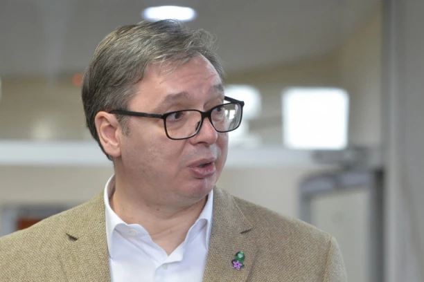 Vučić sutra na početku radova na pruzi Novi Sad-Kelebija