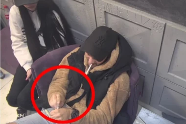 PROCURIO JEZIV SNIMAK KAKO DEJAN POVREĐUJE SEBE: Počeo da zapomaže od BOLOVA, Dalila ga uništila! (VIDEO)