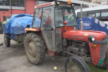 TRAGEDIJA KOD LOZNICE: Traktor se pokrenuo i usmrtio čoveka koji ga je popravljao