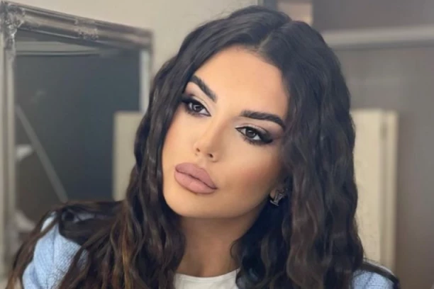 PROCURILA FOTKA JOVANE I KARIĆA IZ KREVETA: Stefana nećete prepoznati, prijatelji u ŠOKU zbog njegove promene! (FOTO)