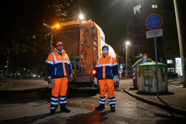 HOĆU, MAJKO, HOĆU U GRADSKU ČISTOĆU: Srpski telegraf i Republika sa narandžastim uniformama u noćnoj akciji otklanjanja smeća (FOTO/VIDEO)