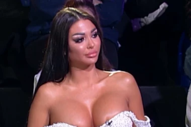 MAJA MARINKOVIĆ BRUTALNO ODGOVORILA DALILI NA IZVINJENJE! Svako odgovara za svoje postupke, BESKARAKTERNE osobe: SVE ĆE IM BITI JASNO KADA UĐEM!