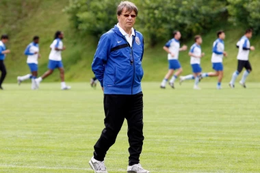 LEGENDARNI ĆIRO PONOVO VODI ŽIVOTNU BITKU: Samo želim otići bez bolova!