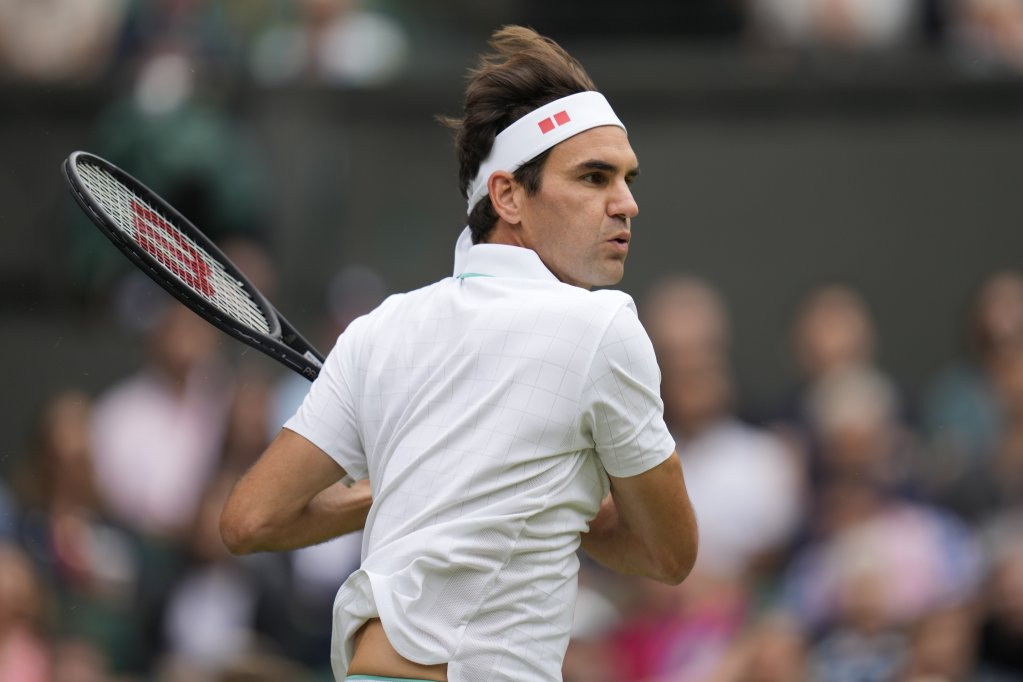 HOĆE LI GA PAMTITI KAO ŠAMPIONA ILI PENZIONERA? Federer stavio TAČKU!