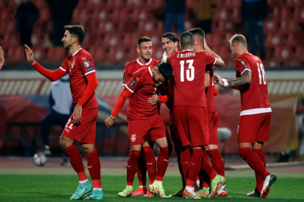 IGRAĆE ZA ŠPANIJU: Veliki udarac za Srbiju, "Orlovi" ostaju bez asa sa ostrva!