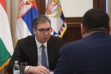 SASTANAK SA MAĐARSKIM AMBASADOROM: Predsednik Vučić razgovarao sa Atilom Pinterom