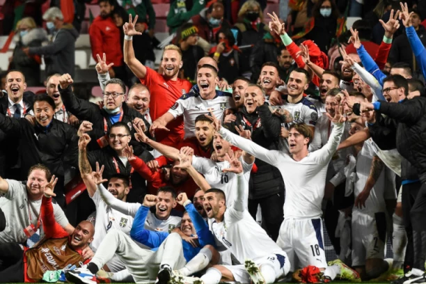 PRIZOR ZA PONOS CELE NACIJE: Zastava Srbije se ZAVIORILA u Kataru! (FOTO)