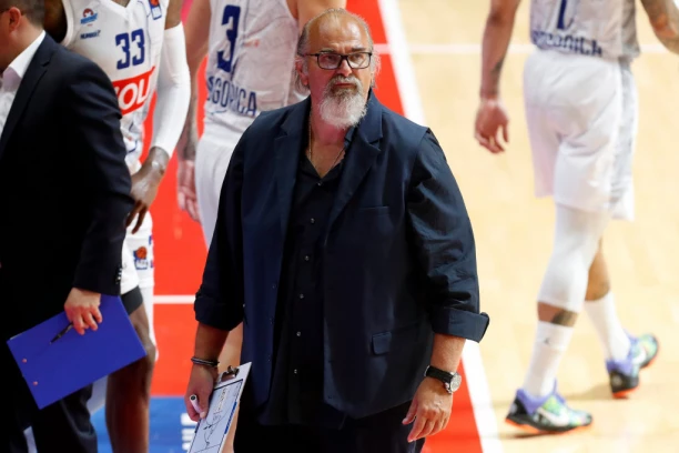 VELIKO IZNENAĐENJE U IZRAELU: Džikić i Hapoel ŠOKIRALI Makabi!