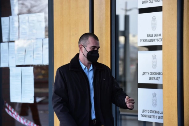 NASTAVLJENO SUĐENJE BIVŠEM ZAMENIKU NAČELNIKA SBPOK! Marić: Bili smo taksisti krimanlcu Miljkoviću po Papićevom nalogu!