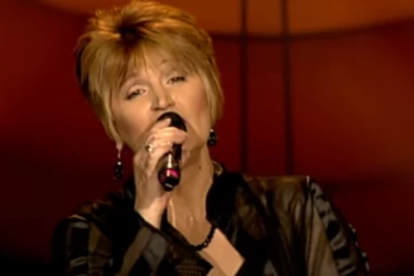 SESTRA MERIME NJEGOMIR NEUTEŠNA NAKON PEVAČICINE SMRTI: Otkrila detalje POSLEDNJEG RAZGOVORA!