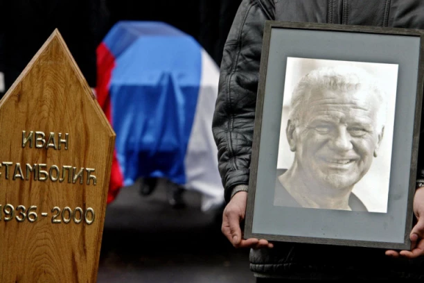 BIO ŽIV KAD SU GA POLIVALI KREČOM! Forenzičar nakon skoro dve decenije otkrio monstruozni detalj ubistva Ivana Stanbolića!