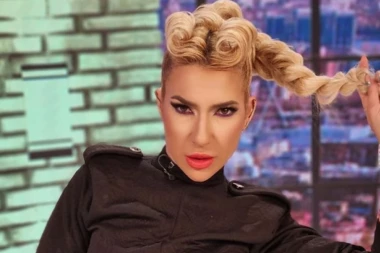 ZNAM KO ME ŽELI MRTVU, IGRAJU MI SE SA ŽIVOTOM: Jovana Jeremić otkrila sve navodima da je POGINULA, zna ko stoji iza HAJKE na nju! (FOTO)