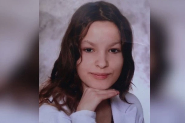 RODITELJI NESTALE DEVOJČICE DOBIJALI JEZIVE ANONIMNE PORUKE, ALI I DANAS NE GUBE NADU! Bolni vapaj Barbarine porodice i posle SEDAM GODINA AGONIJE: "Mi te čekamo i samo čekamo..."