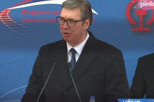 UVEK SAM SPREMAN DA SASLUŠAM STRUČNJAKE: Vučić otkrio šta misli o uvođenju celodnevnih kovid propusnica! (VIDEO)