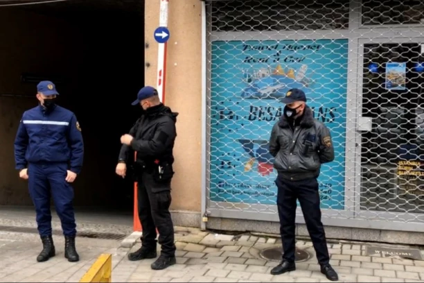 UŽAS U SKOPLJU! Ubijen poznati makedonski lekar! SINOVI GA NAŠLI IZBODENOG U AUTOMOBILU  U BLIZINI KLINIKE!