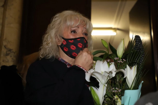 NIKADA JOJ NEĆE OVO ZABORAVITI: Vera Matović u suzama, otkrila DETALJ o Merimi Njegomir koji će zauvek pamtiti! (VIDEO)