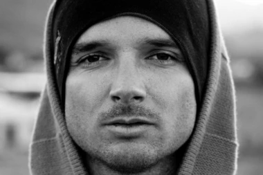 STRAVIČNA TRAGEDIJA NA SNEGU: Marko je POGINUO NA LICU MESTA (VIDEO)