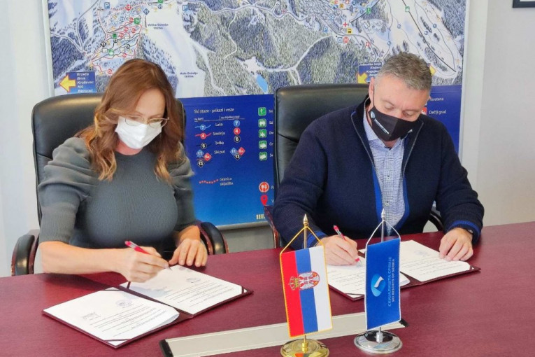Od 9. decembra vakcinacija i testiranje i na Kopaoniku: Torlak i Skijališta potpisali Ugovor o saradnji