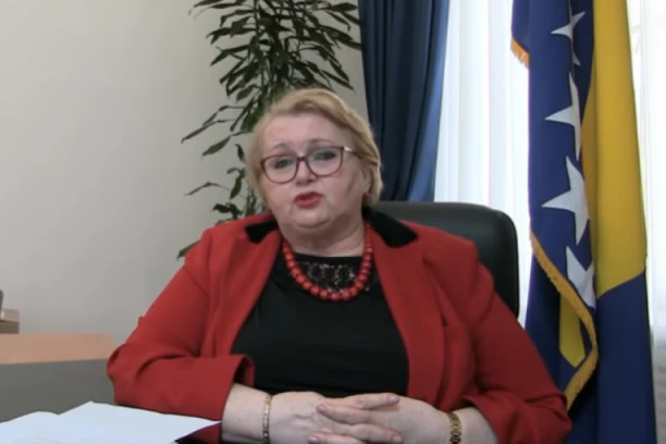 "NEĆEŠ UGNJETAVATI SRPSKI NAROD" Stigao odgovor Biseri Turković koja se zalaže da se slavi lažni praznik