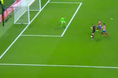 IBRA SE POŠTENO OBRUKAO: Slovenac PONIZIO Zlatana (VIDEO)