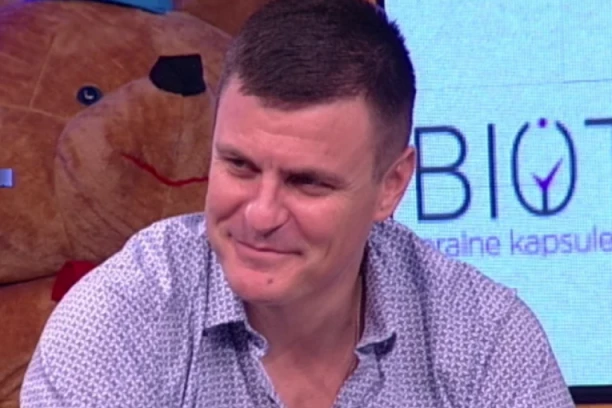 OVO JE BIVŠA LJUBAV VUKA KOSTIĆA: Glumac je bio u vezi sa OVOM koleginicom četiri GODINE, a evo kako ona sada izgleda! (FOTO)