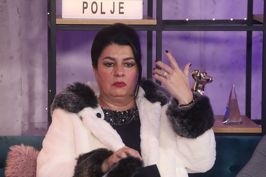 NAŠA PEVAČICA NA METI KRIMINALACA: Dobila informaciju da će joj LIKVIDIRATI PORODICU, slučaj odmah prijavljen policiji!