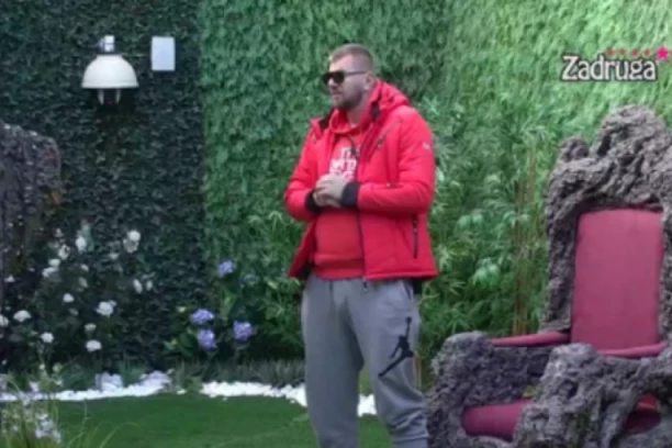 ZAVRŠIĆE U ZATVORU: Janjuš potpuno ogolio dušu o odnosu Maje i Cara, nije mogao više da ćuti!