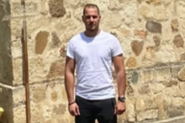 BRAT BOJANA RUŽIĆA (28), TREĆE ŽRTVE EKSPLOZIJE U LEŠTANIMA, POZNATI JE SRPSKI FUDBALER! Potresan oproštaj! "SREŠĆEMO SE OPET, JEDINI MOJ"! (FOTO)
