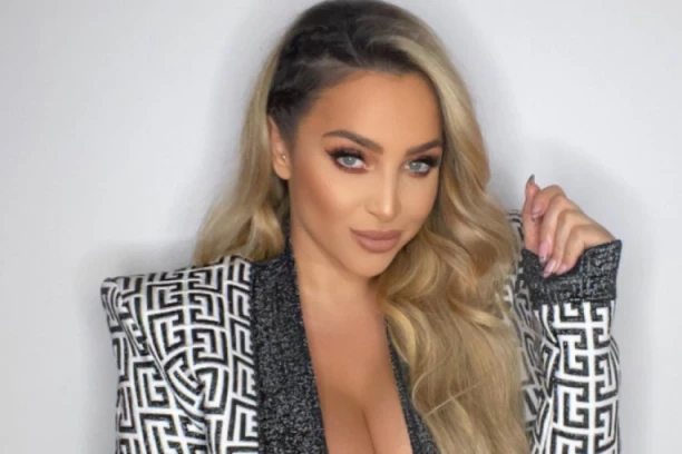 PORODILA SE MAJA BEROVIĆ!