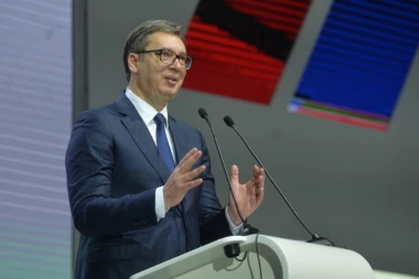 Vučić čestitao Božić po gregorijanskom kalendaru: U Srbiji imate pouzdanog partnera!