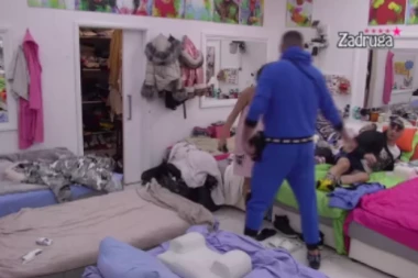 MAJA MARINKOVIĆ ĆE POLUDETI: Filip Car ponovo prišao Dalili, a onda je nastala NOVA SVAĐA! (VIDEO)