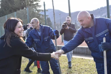 VUJOVIĆ U KOSJERIĆU: Gradimo zelenu infrastrukturu za buduće generacije! (FOTO)