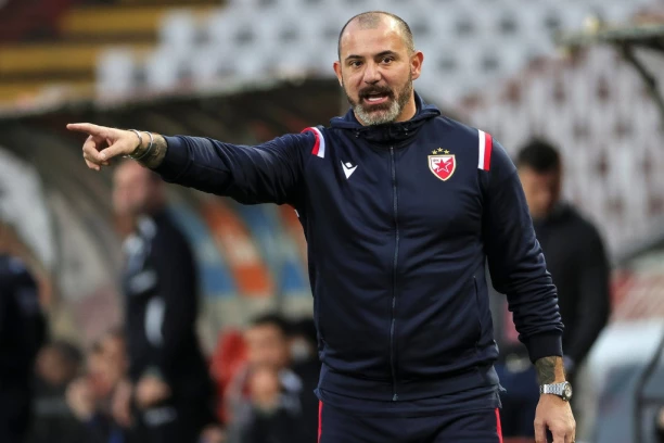 I DEFINITIVNO JE OTPISAN: Stanković na proleće sa jednim strancem manje!