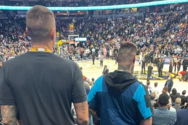 TOTALNO LUDILO: Svi znamo braću Jokić, ali sada su se pojavile i SESTRE JOKIĆ! (FOTO)