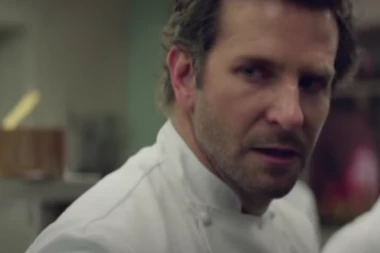 MISLIO SAM DA ŽELI DA SE SLIKAMO, A KAD SAM SE OKRENUO VIDEO SAM NOŽ: Bredli Kuper NAPADNUT, jedva izvukao ŽIVU GLAVU!