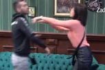 ZAMALO JE UBIO BOGA U NJOJ: Neviđeni karambol Baneta i OVE zadrugarke, psovala mu majku, a on se KRVNIČKI ZALETEO NA NJU! (VIDEO)