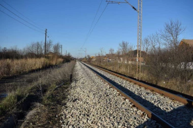 POLICIJA ISTRAŽUJE INCIDENT NA PRUZI BEOGRAD-BAR: Umalo da dođe do velike tragedije